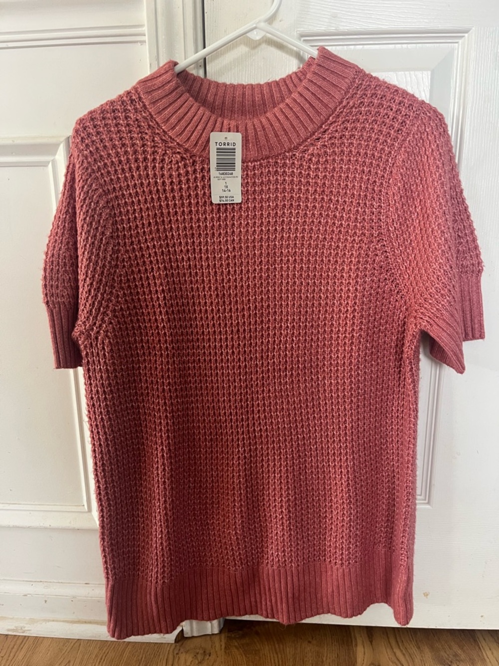 NWT Torrid fuzzy soft pink knit sweater shirt - size 1